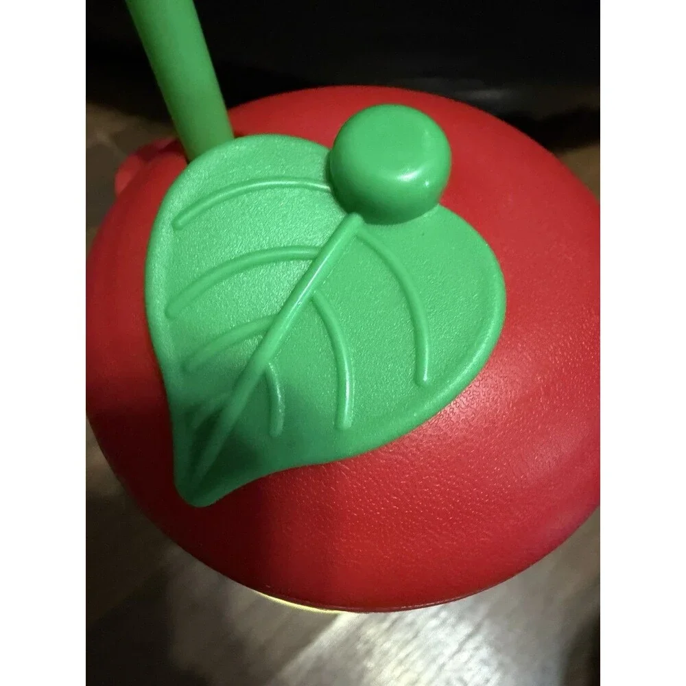 NEW STRAWBERRY THEMED PLASTIC TUMBLER WITH LID AND STRAW (BPA FREE)